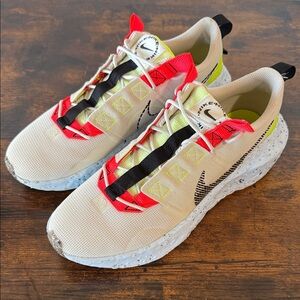 Nike Men’s 10 Space Hippie